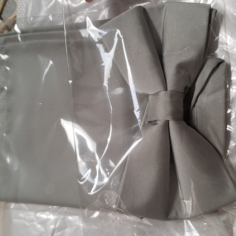 Bowtie and matching pocket square